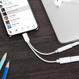 Adaptador Lightning para Jack 3.5mm e Ligtning Fêmea