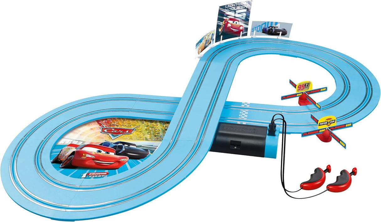 Carrera Pista de Carros First Disney Pixar Cars 2.9m