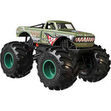 Hot Wheels Monster Truck V8 Bomber 1:24